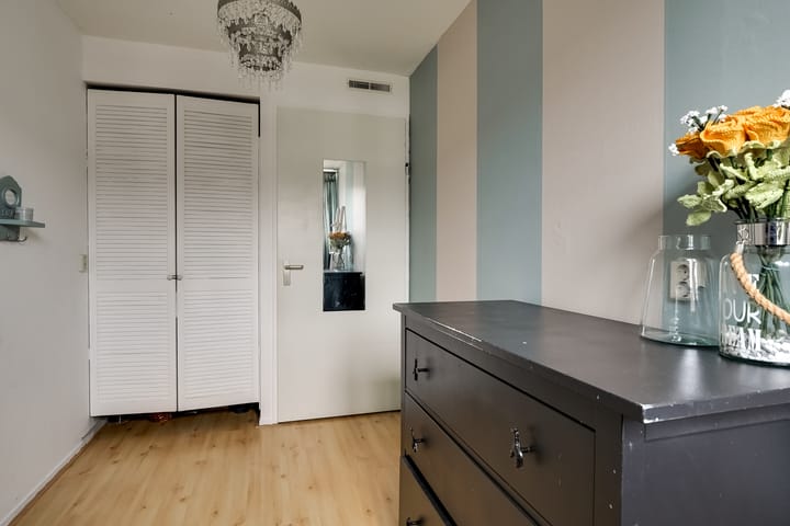 Photo 22 of Van Goghhof 91