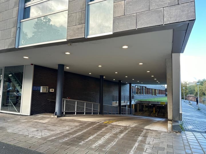 Foto 2 van Van Leijenberghlaan