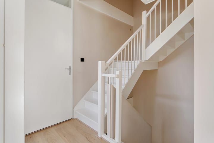 Foto 13 van Mattenbieslaan 4