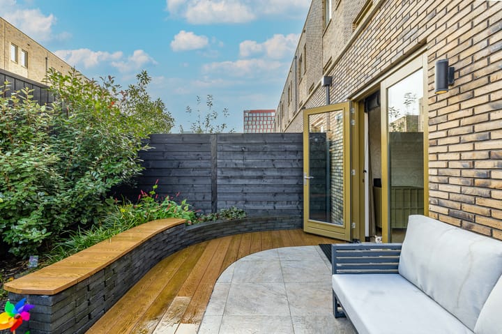 Foto 41 van Barkmolenstraat 117-A