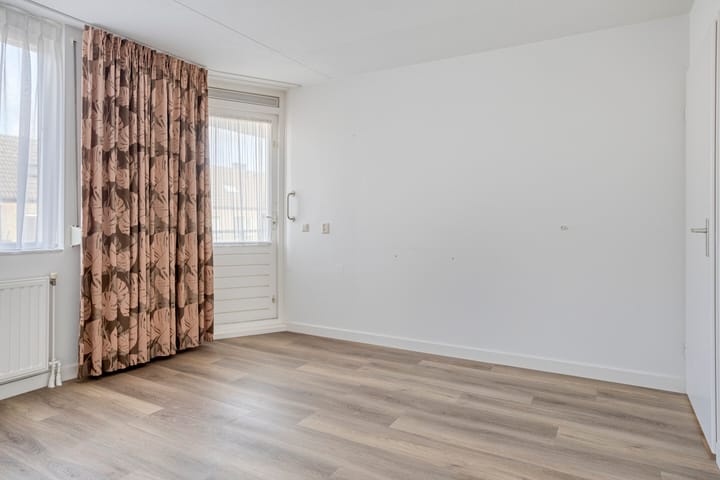 Foto 12 van Joannes Antonides van der Goeskade 12-06