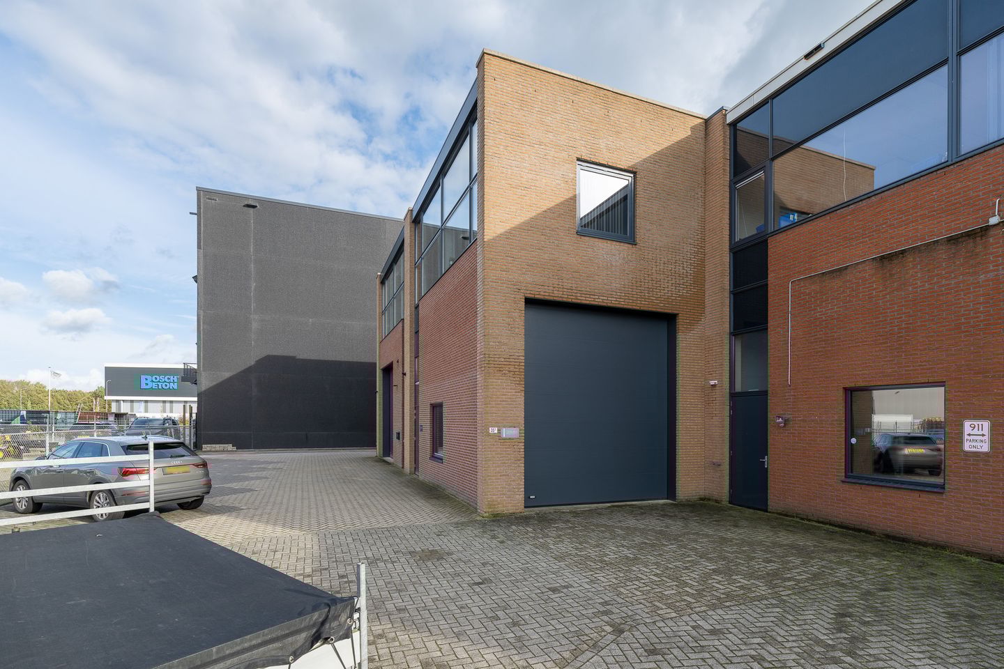 Bekijk foto 2 van Hanzeweg 35-T