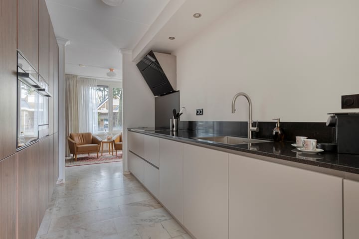 Photo 9 of Jacob Obrechtlaan 29