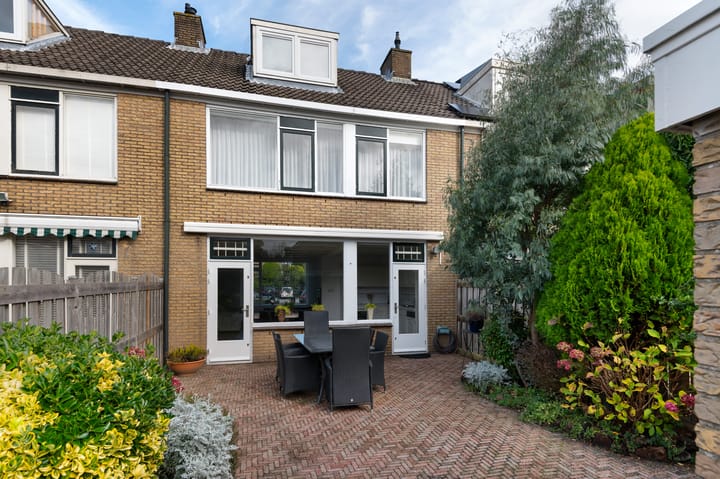 Photo 4 of Graan voor Visch 15240