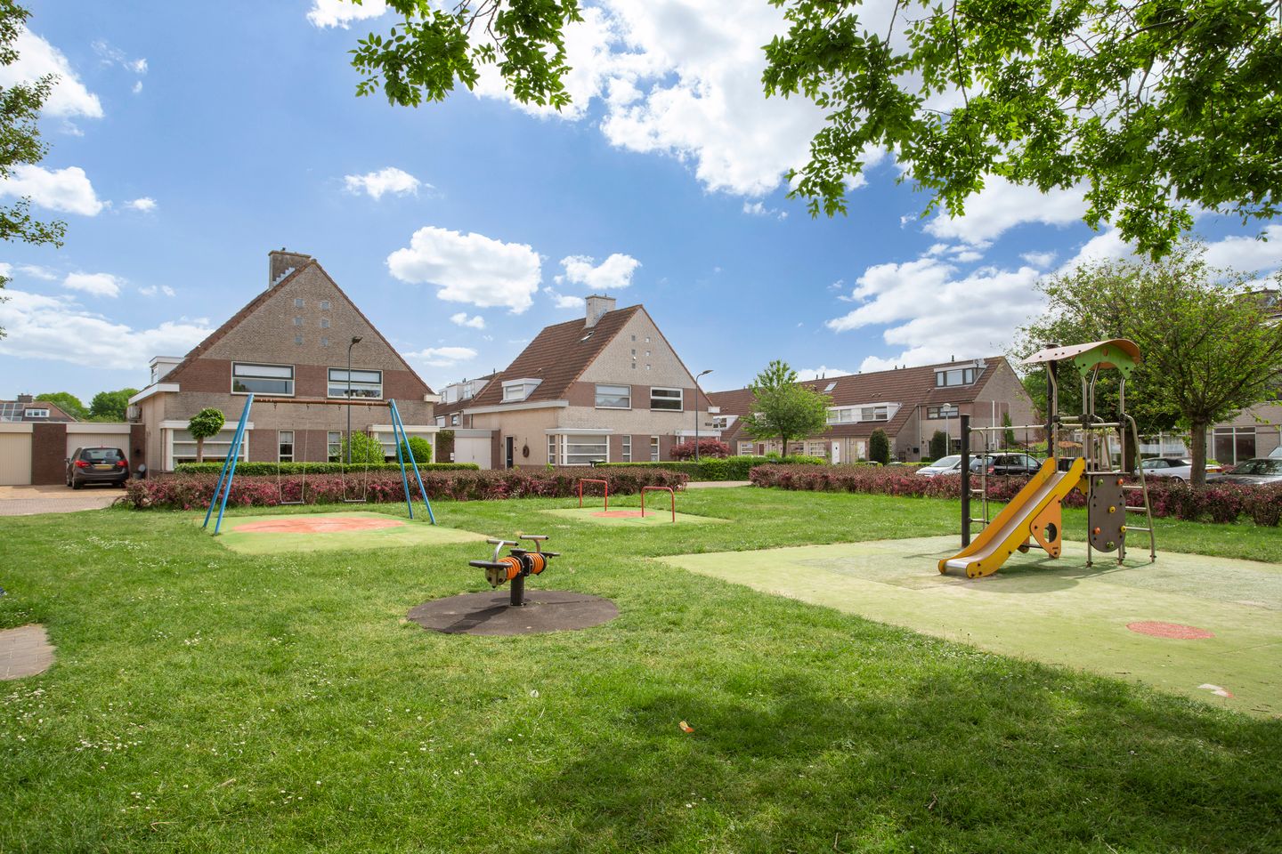 Photo 25 of Roerdomp 27