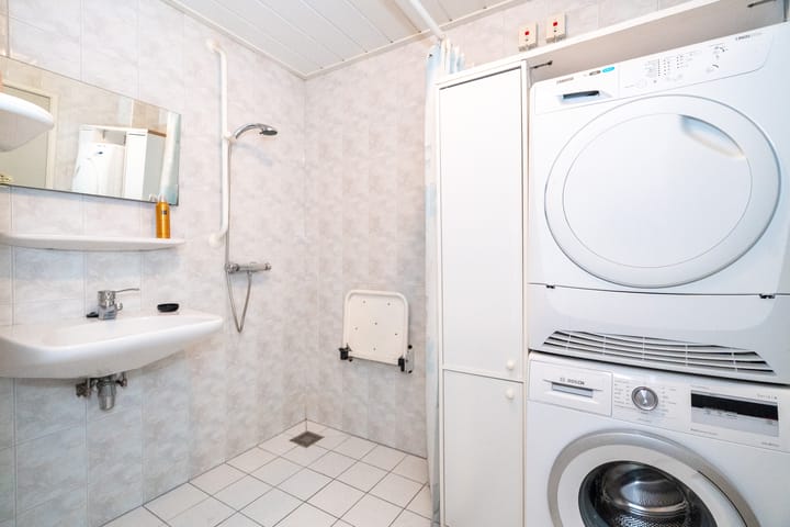 Photo 18 of Rozenhof 12