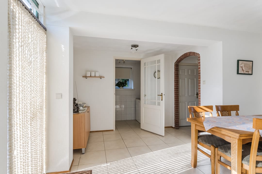 Photo 13 of Veenstraat 26