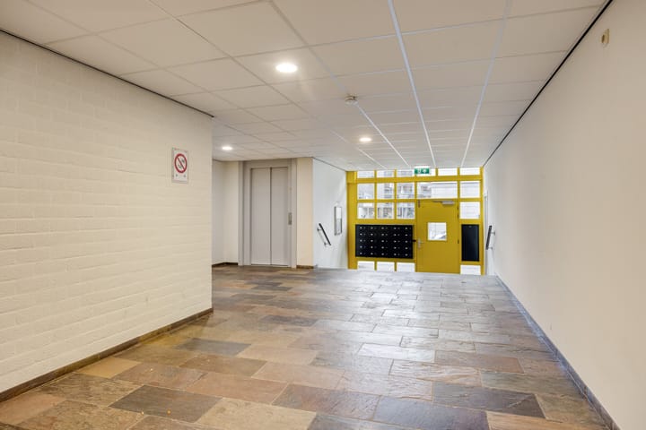 Photo 5 of Stellalunet 34-B