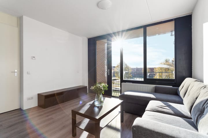 Foto 2 van Makassarhof 48