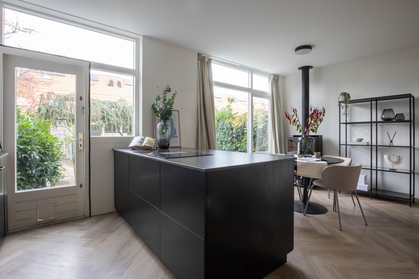 Foto 10 van Aart van der Neerweg 7