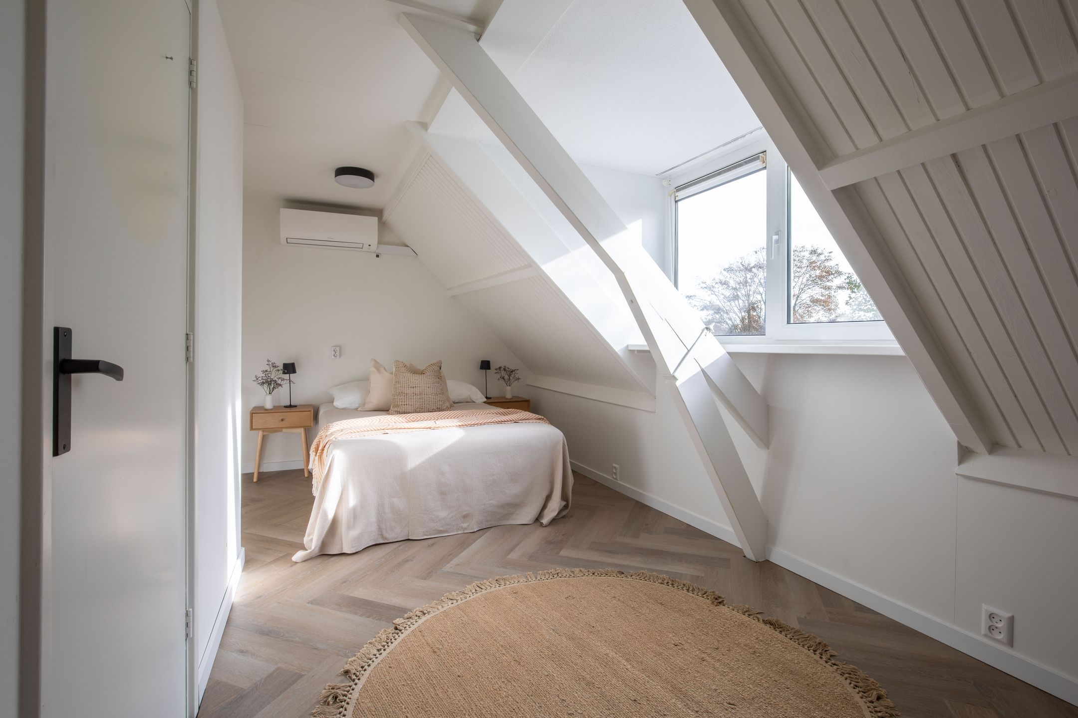 Foto 30 van Aart van der Neerweg 7