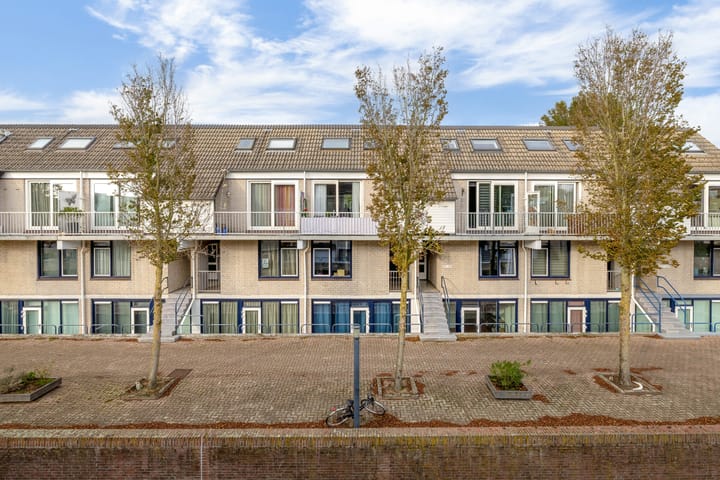 Photo 6 of Floris Burgwal 95