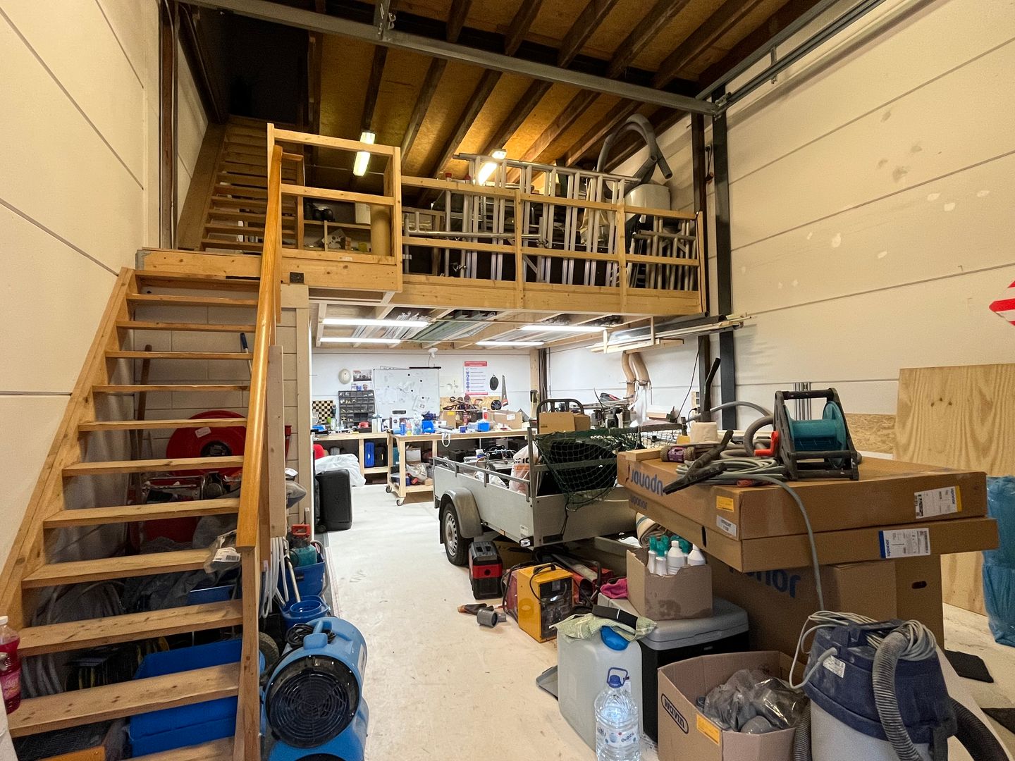 View photo 4 of Gessel 49