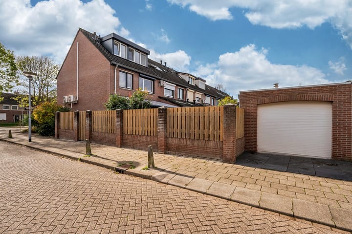 Foto 42 van Ambrosiuslaan 41