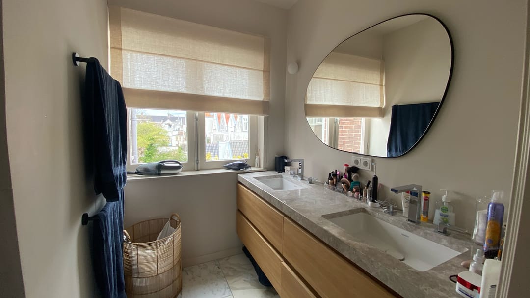 Photo 17 of Noorderdwarsstraat 10-2R