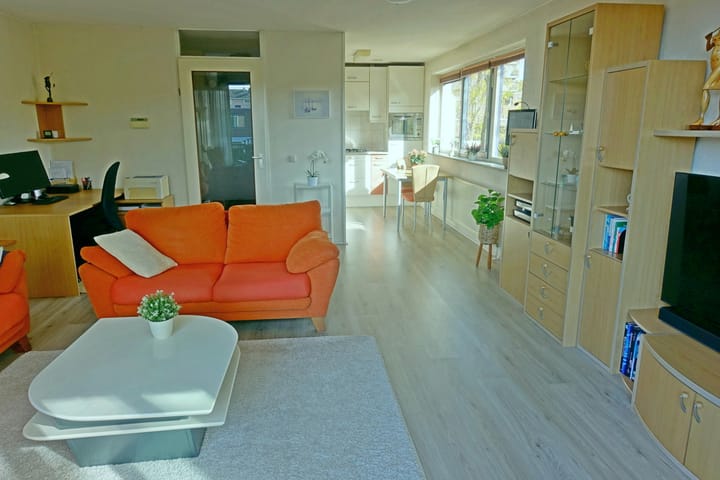 Foto 3 van Van Abbestraat 90