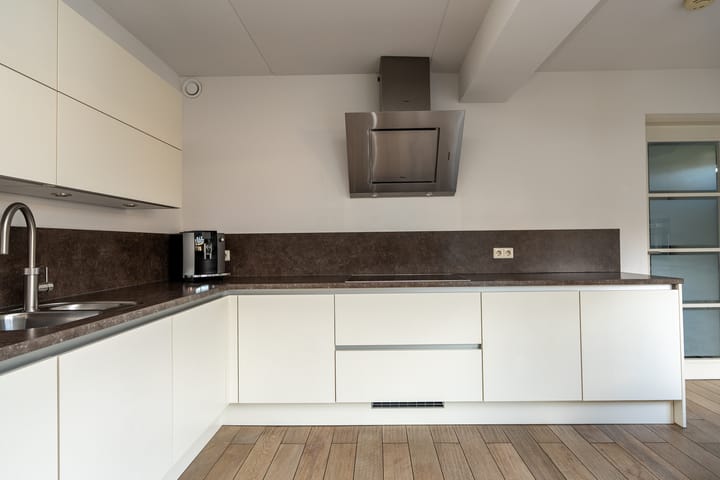 Foto 10 van Schilderslaan 30