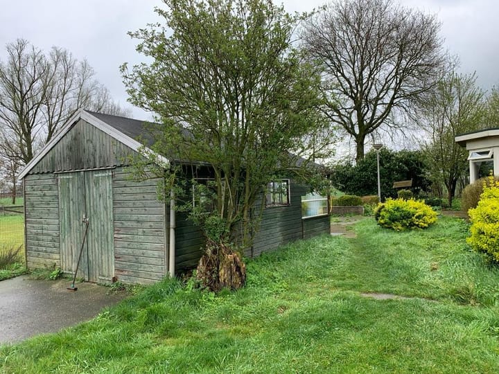 Foto 9 van Beerzerhooiweg 1