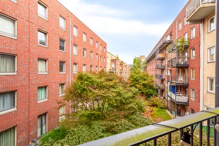 Foto 36 van Hugo de Grootkade 66-B