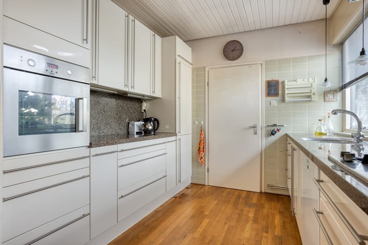 Photo 17 of Stoutenburg 23