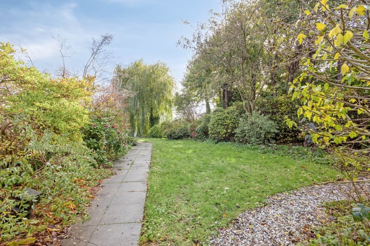 Photo 33 of Stoutenburg 23