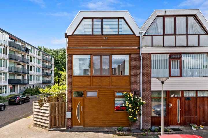 Photo 1 of Johannes van Bijnenstraat 20