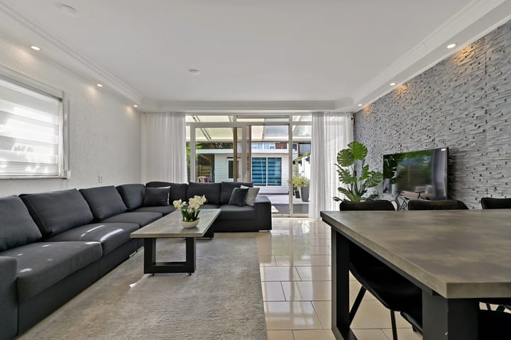 Photo 6 of Johannes van Bijnenstraat 20