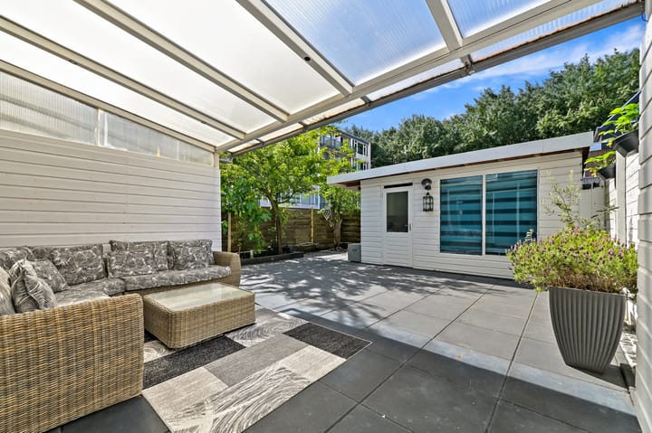 Photo 11 of Johannes van Bijnenstraat 20