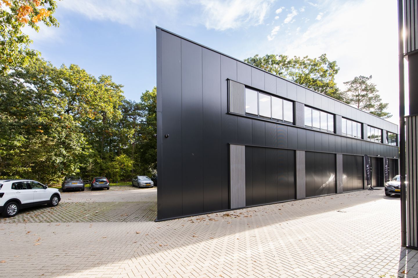 Bekijk foto 2 van Handelsweg 3-A