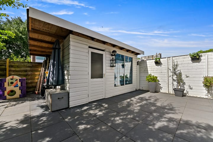 Photo 13 of Johannes van Bijnenstraat 20