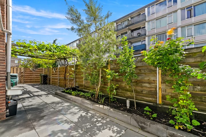 Photo 14 of Johannes van Bijnenstraat 20