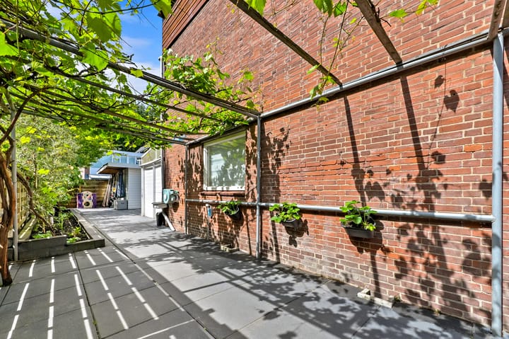 Photo 15 of Johannes van Bijnenstraat 20