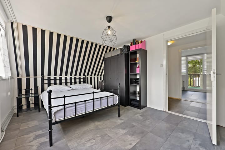 Photo 33 of Johannes van Bijnenstraat 20