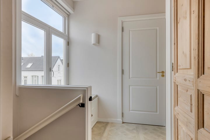 Foto 19 van Ripperdastraat 18