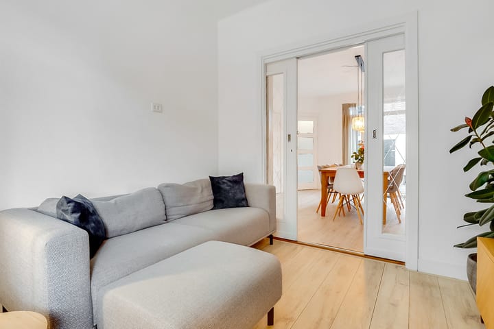 Photo 11 of Ohmstraat 32