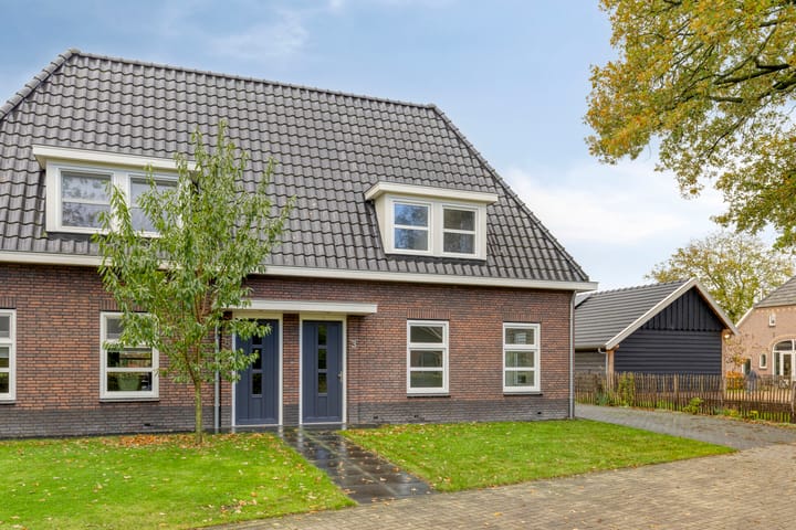 Photo 2 of Beenekussteeg 3