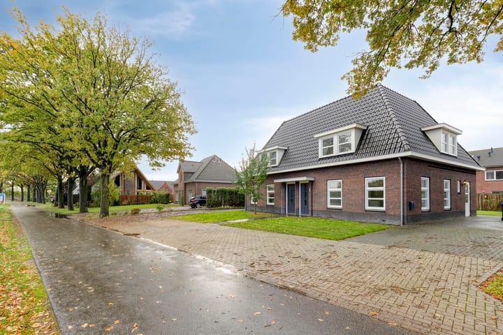 Photo 5 of Beenekussteeg 3