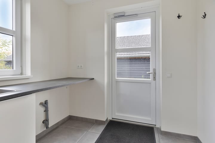 Photo 16 of Beenekussteeg 3