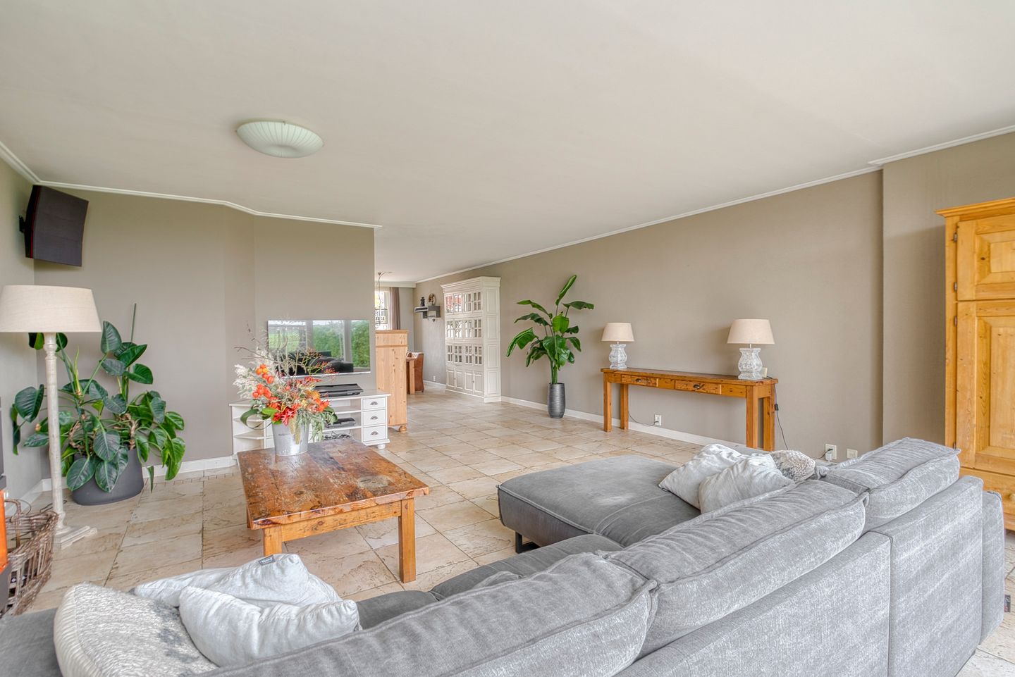 Foto 10 van Hooilaan 14