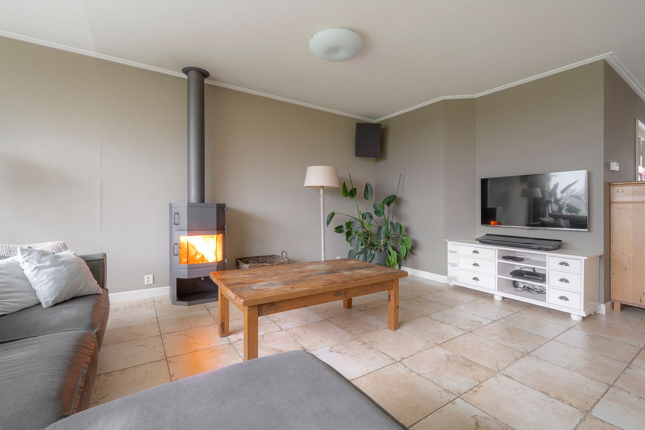 Foto 12 van Hooilaan 14