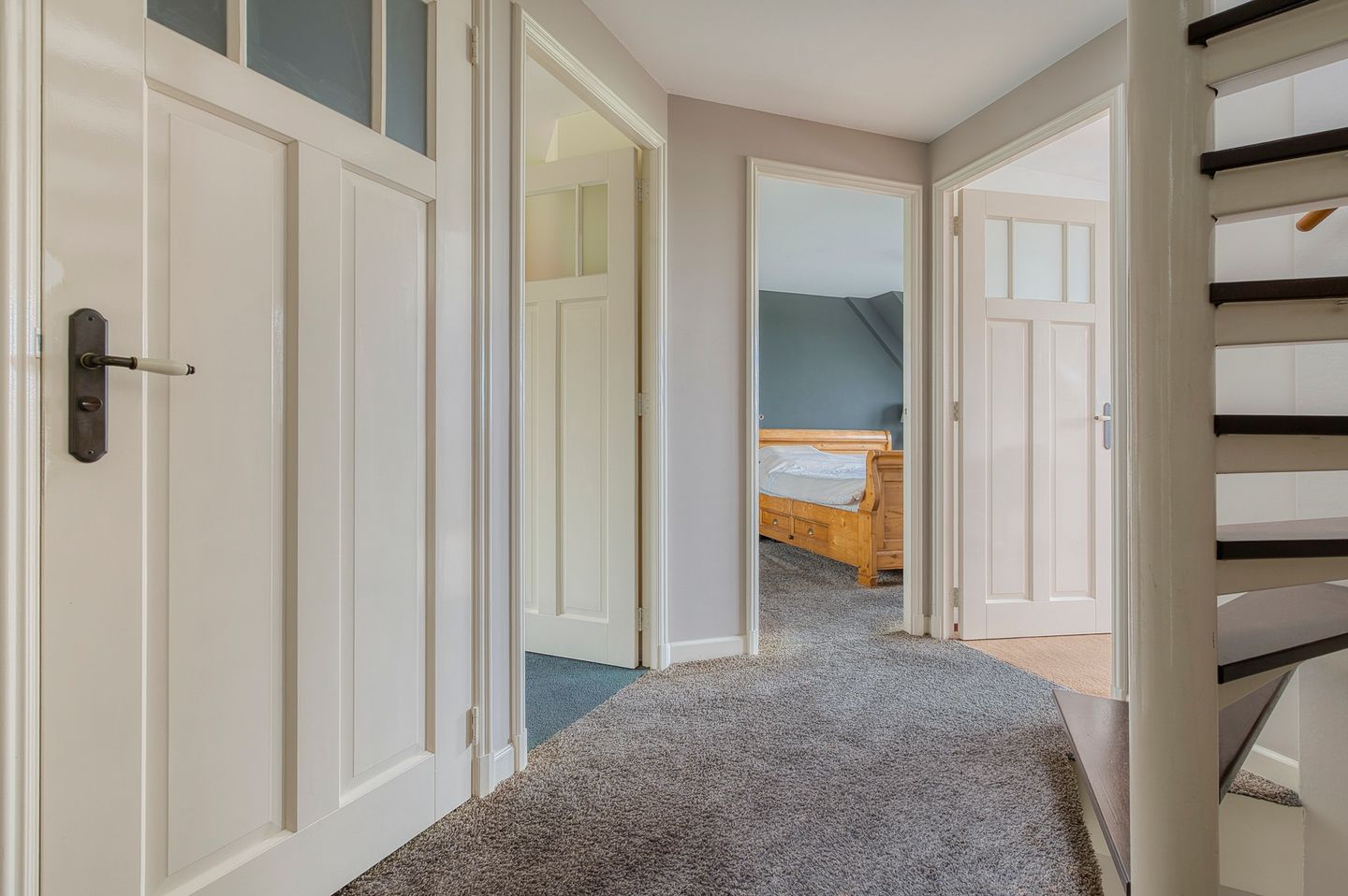 Foto 25 van Hooilaan 14