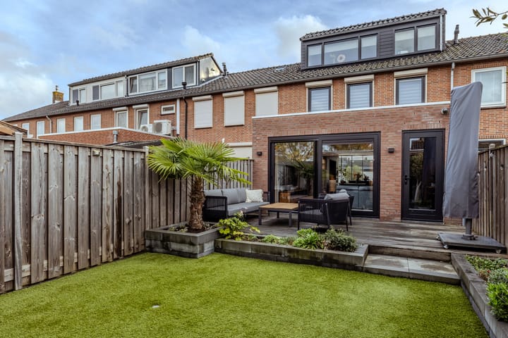 Foto 1 van Pieter de Hooghstraat 42