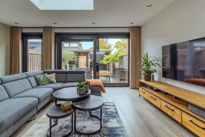 Foto 11 van Pieter de Hooghstraat 42