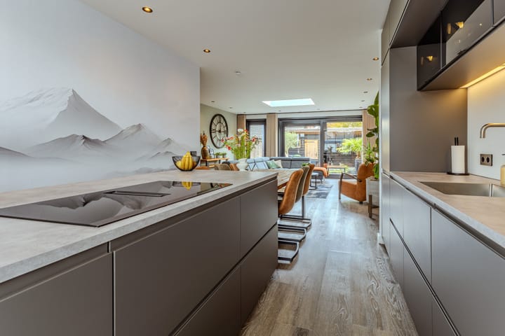 Foto 13 van Pieter de Hooghstraat 42