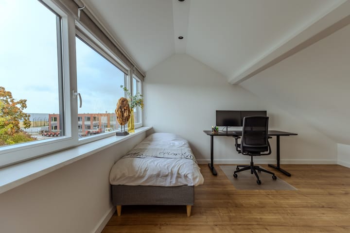 Foto 30 van Pieter de Hooghstraat 42