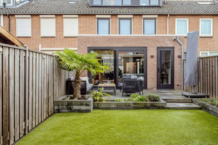 Foto 35 van Pieter de Hooghstraat 42