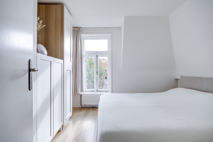 Foto 25 van Govert Flinckstraat 2