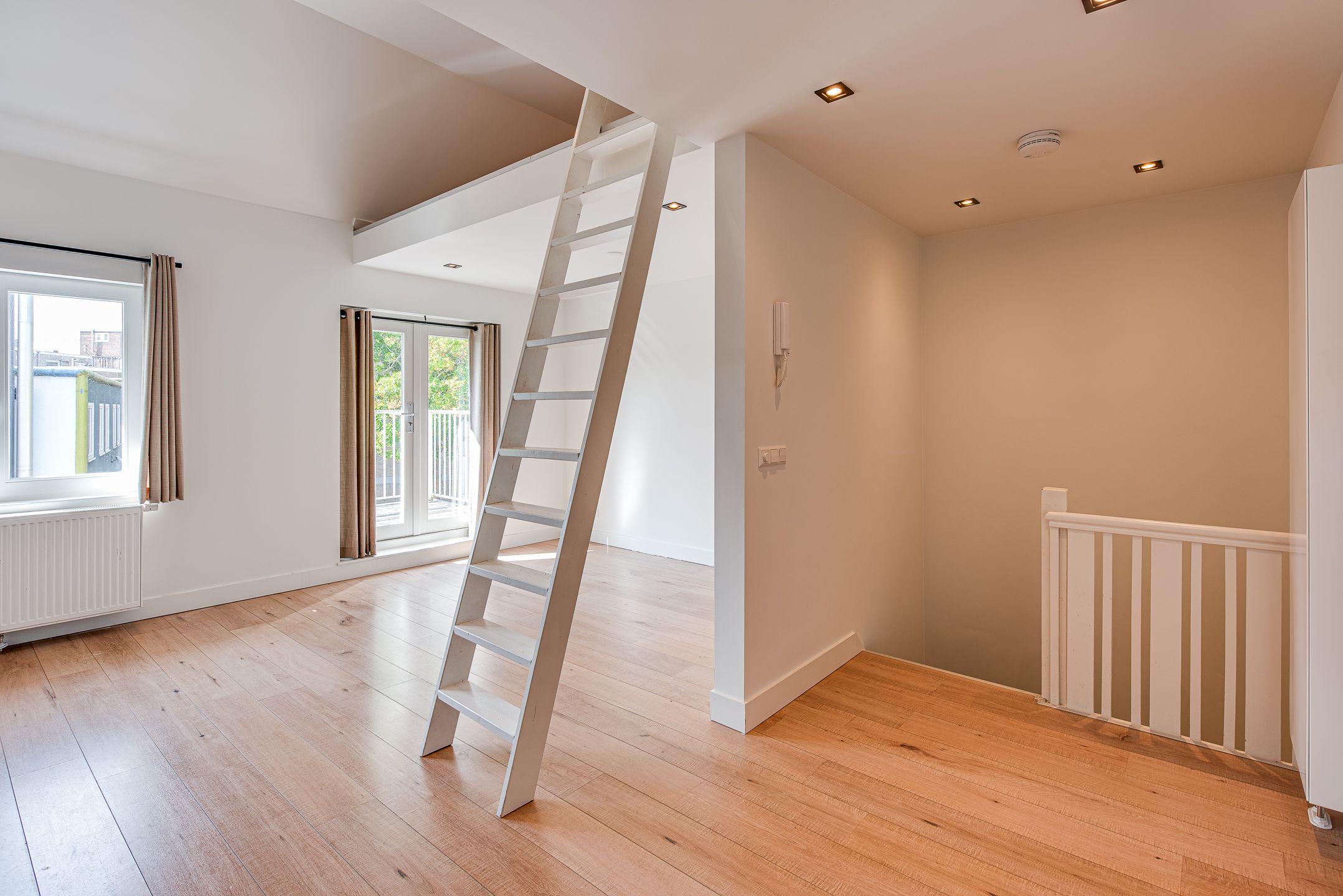 Foto 6 van Schoutenstraat 13-B