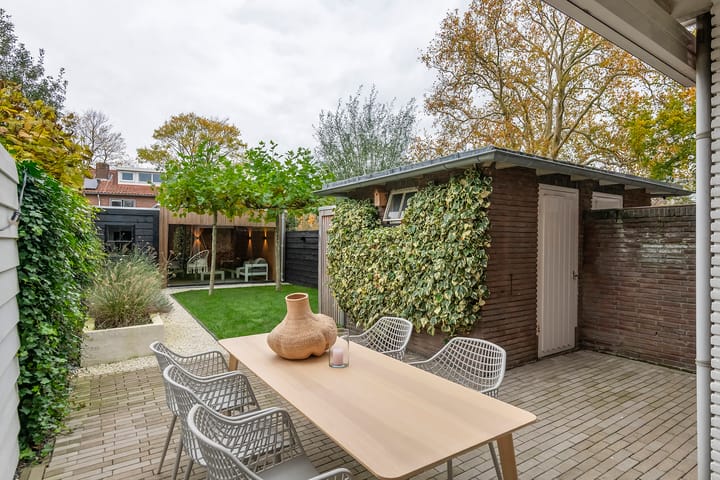 Photo 25 of Heiligestraat 6