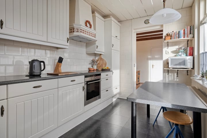 Photo 3 of Bellamystraat 79